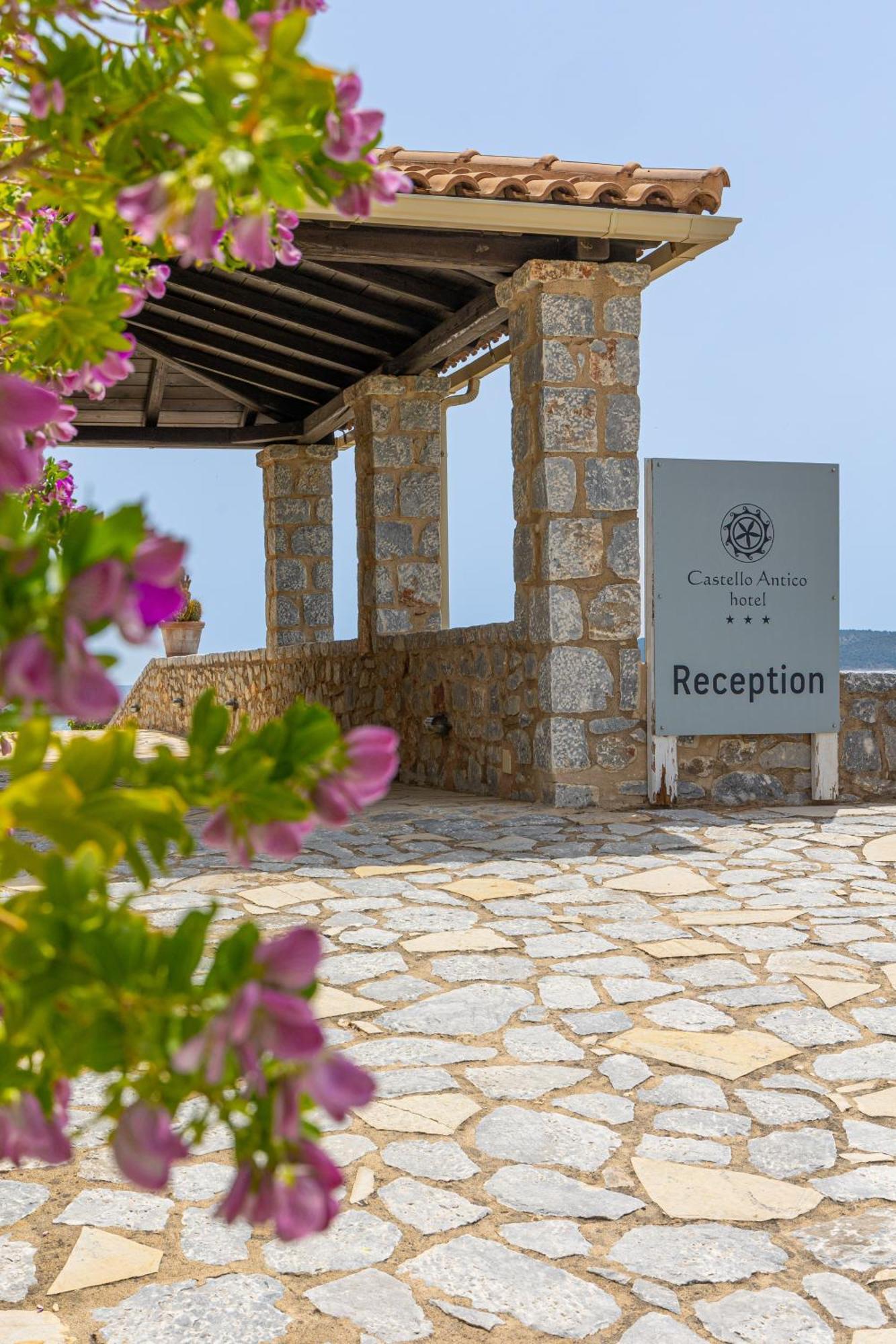 Castello Antico Hotel